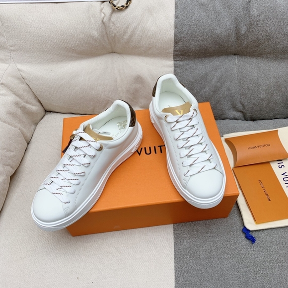 👑👑Louis Vuitton Nice sneakers 👟👟 - Picture 5 of 9
